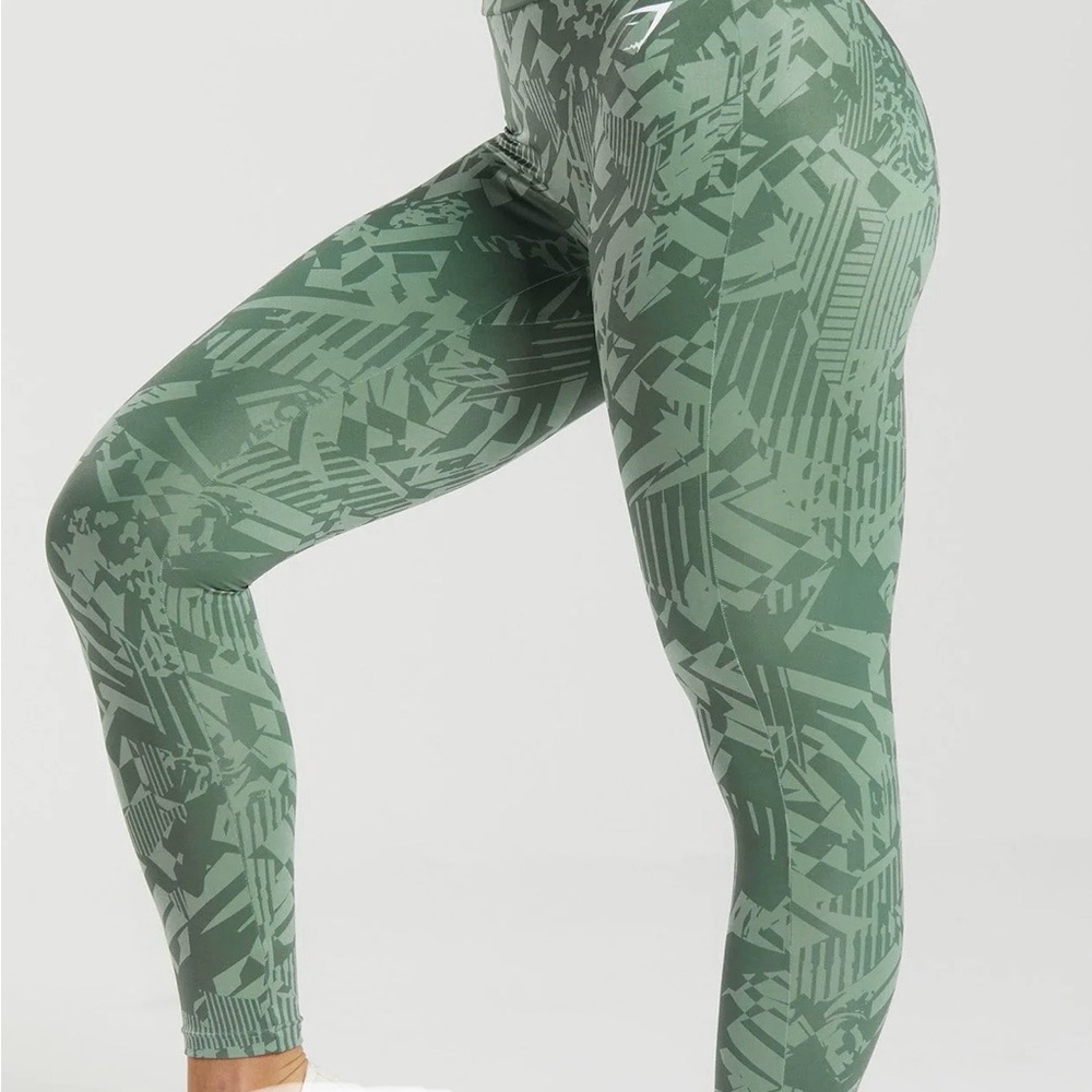 Gymshark Geometric Olive Leggings
